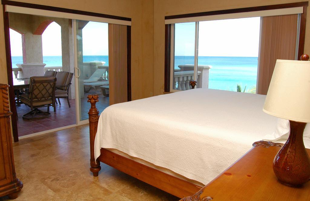Infinity Bay Spa & Beach Resort West Bay Exterior photo